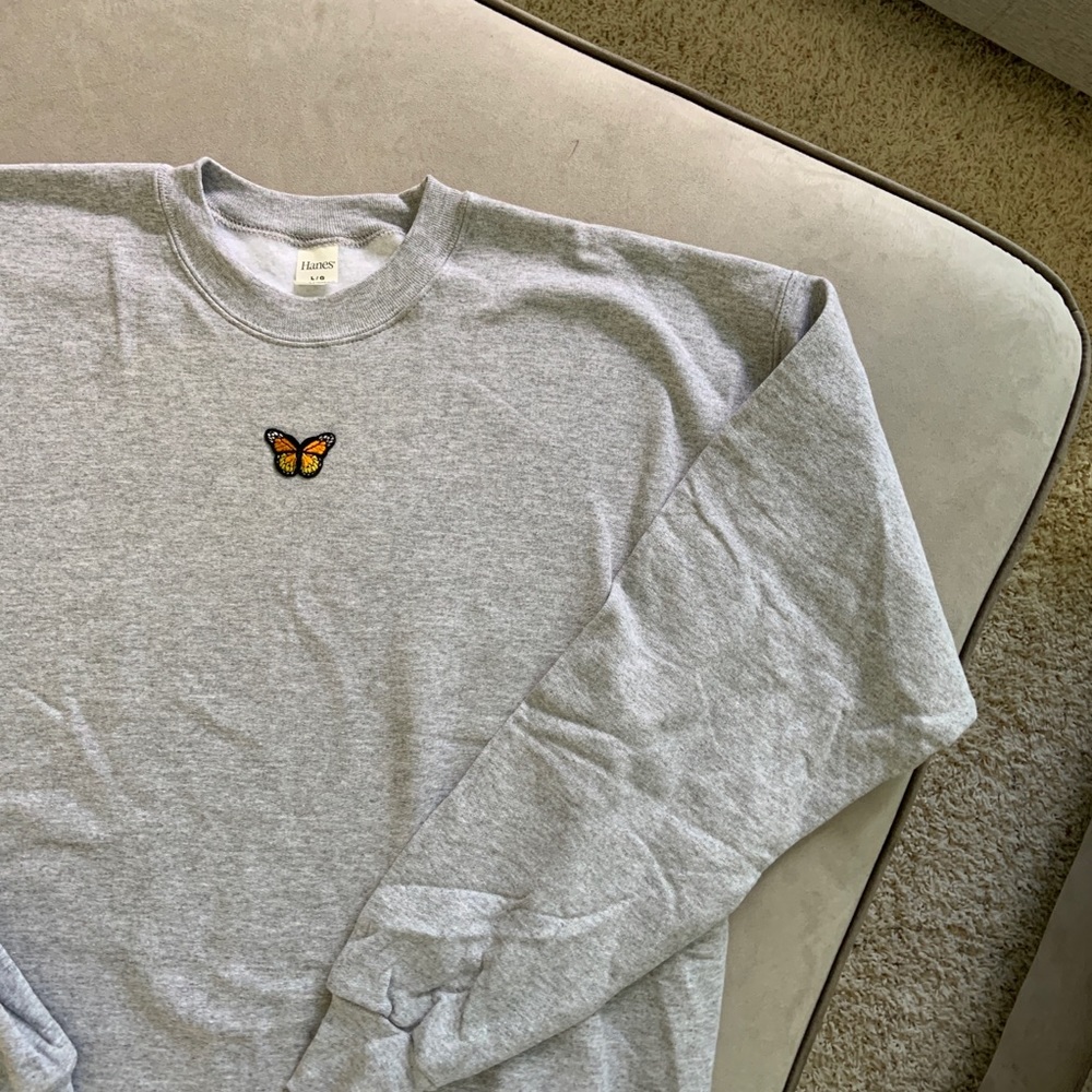 c u s t o m ✨ cozy butterfly crewneck🦋 - Picture 8 of 12